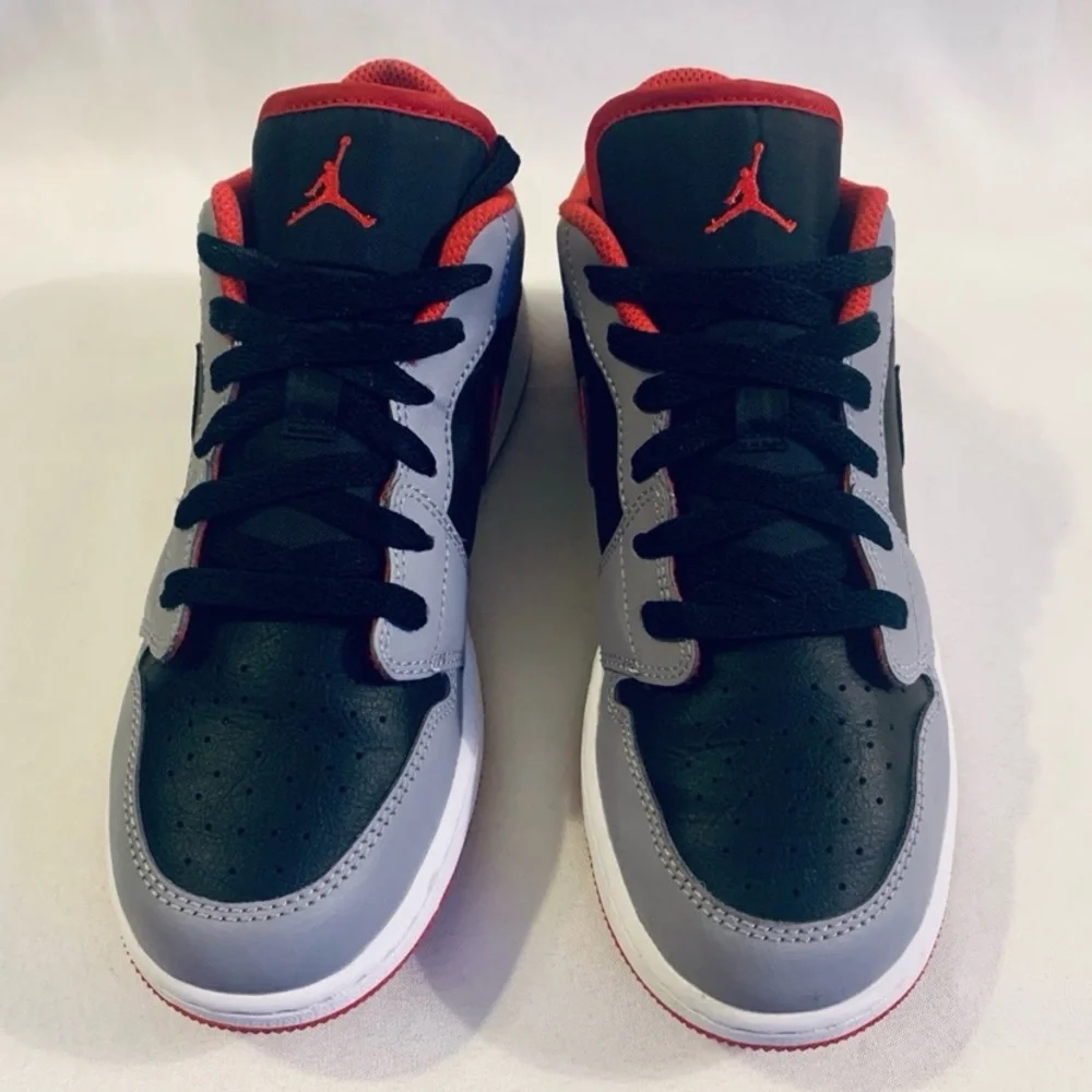 Jordan Low Top Sneakers in Black, Gray & Red